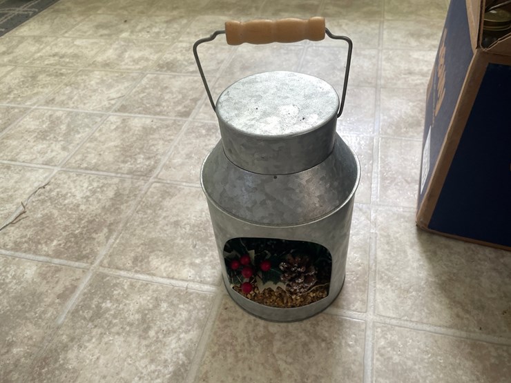 #6258-•-assortment-of-kitchen-items-image-10