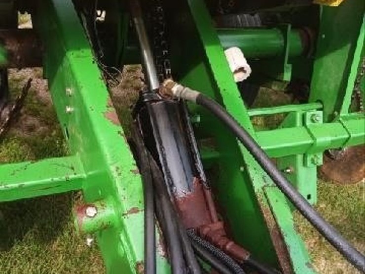 john-deere-7000-image-13