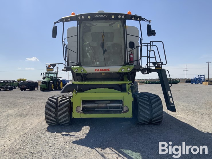2022-claas-lexion-7500tt-image-3