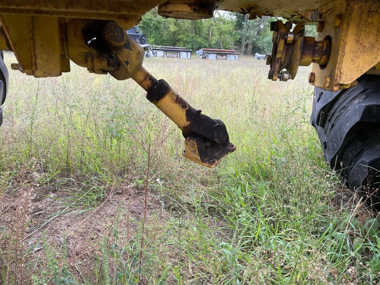 #1604-•-heavy-duty-mud-truck-(non-runner)-image-21