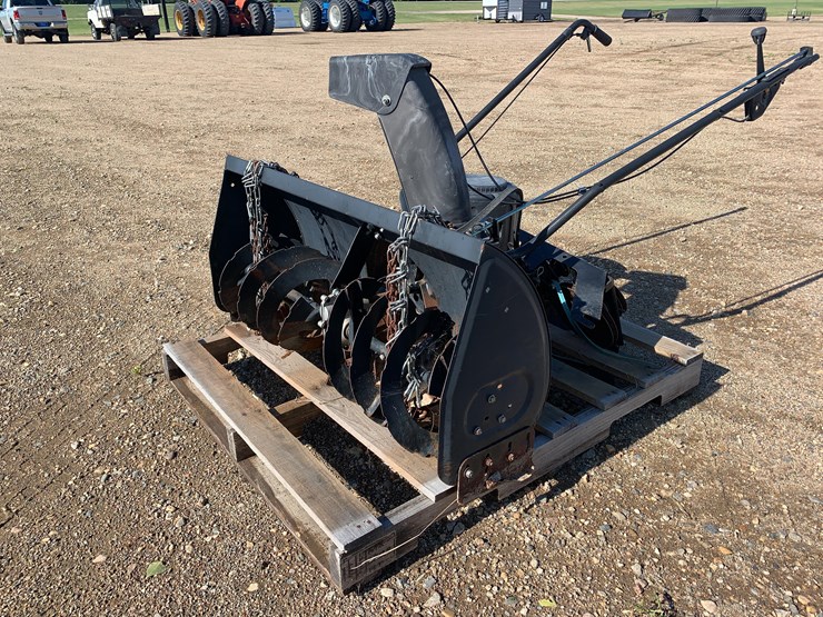 craftsman-snow-thrower-image-1