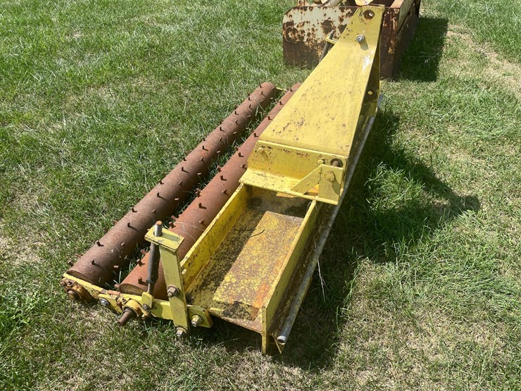 #1630-•-3-point-tractor-mounted-soil-pulverizer-image-3