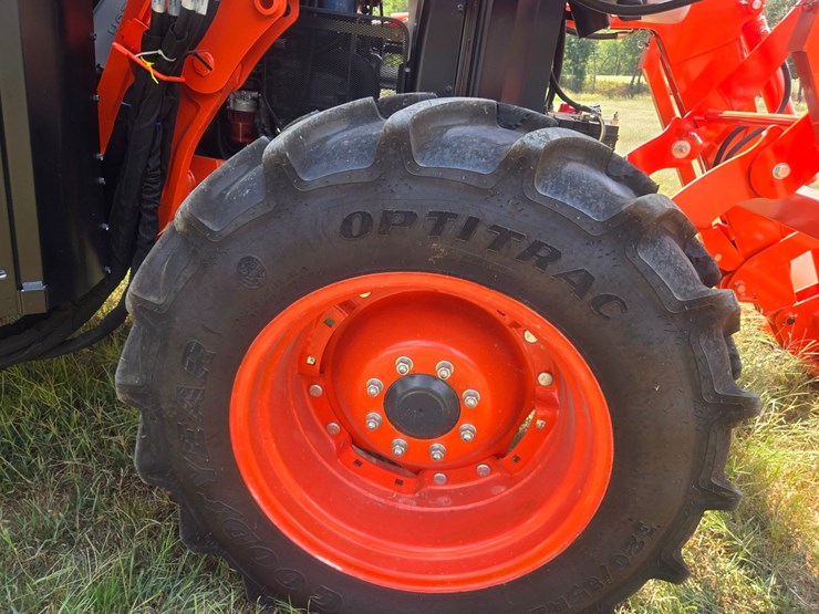 kubota-m6-111-image-87