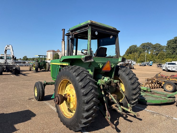 john-deere-4630-image-7