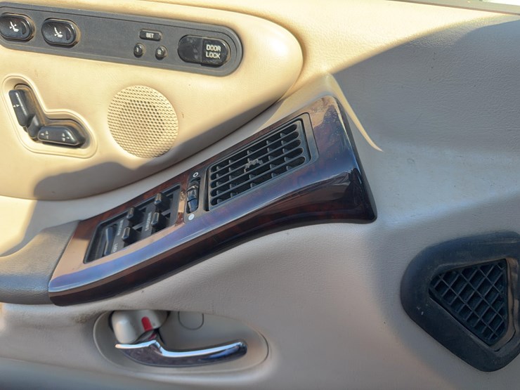 1998-oldsmobile-aurora-image-15