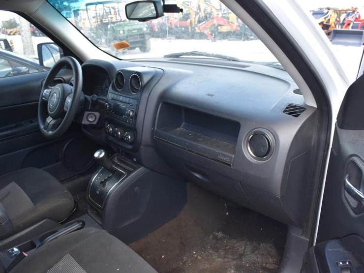 2015-jeep-patriot-image-13