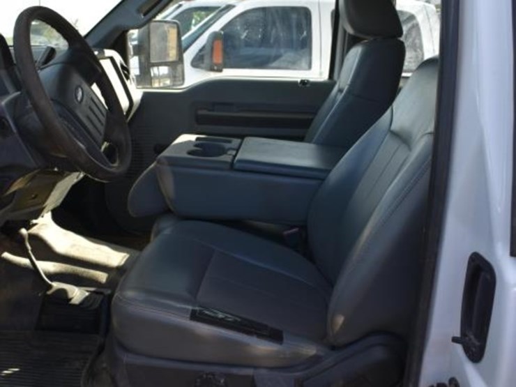 2012-ford-f550-image-7