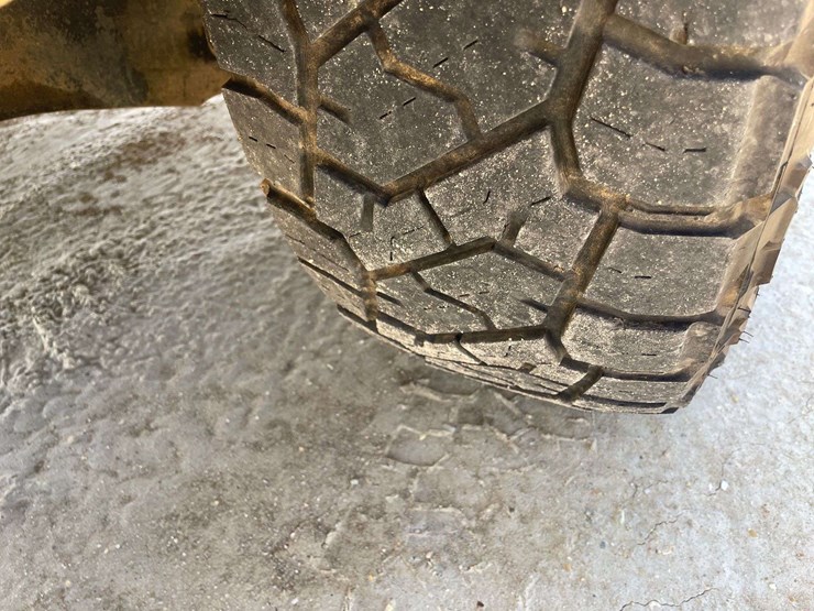 2011-ford-f250-image-23