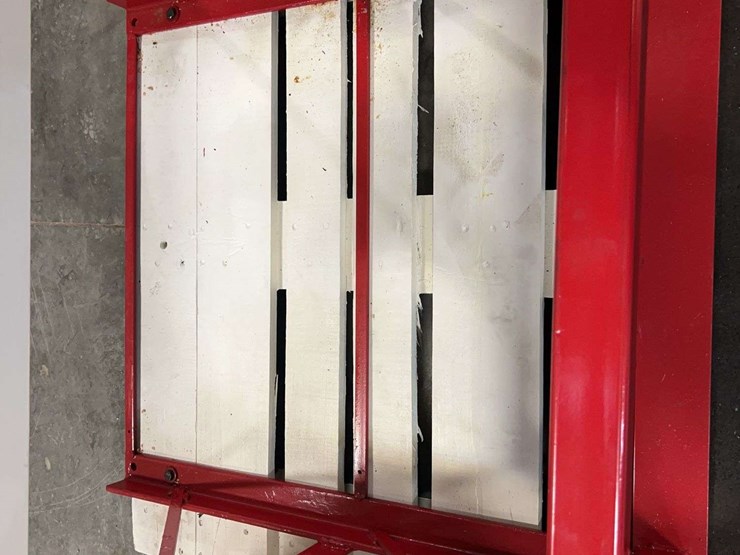 international-end-gate-seeder-image-6