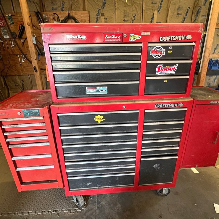 #5725 • Large Craftsman Rolling Toolbox