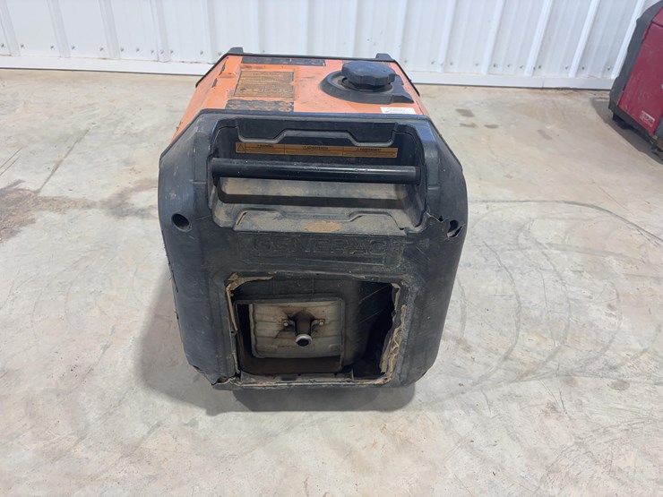 generac-iq-3500-generator-image-2