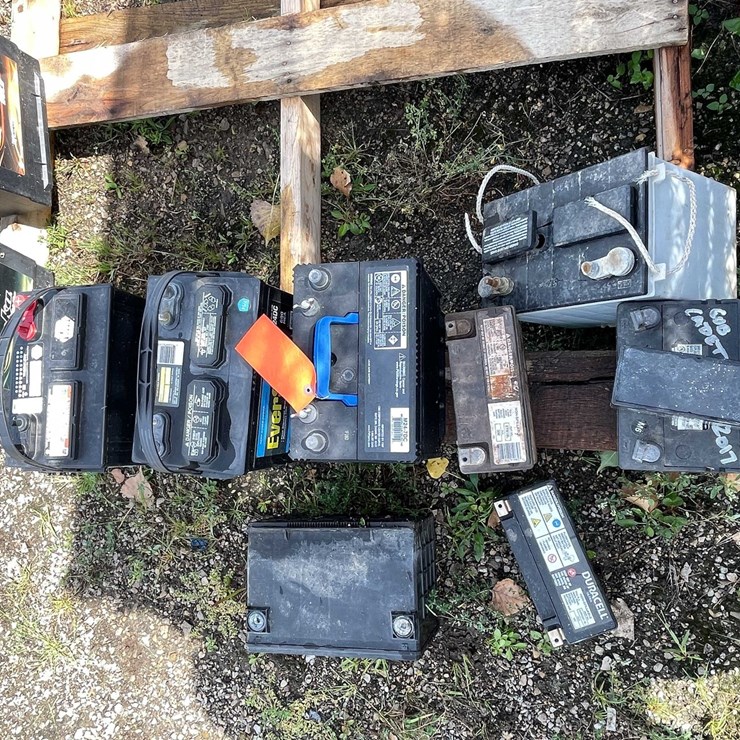 #10641 • (11) Batteries