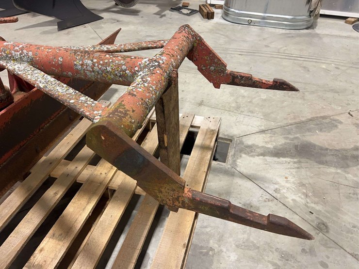 international-harvester-fast-hitch-6’-blade-image-17