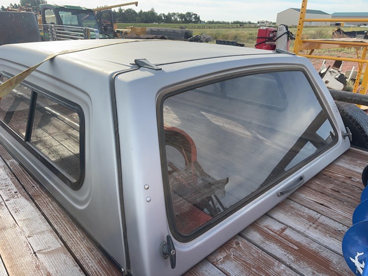 fiberglass-topper-image-2