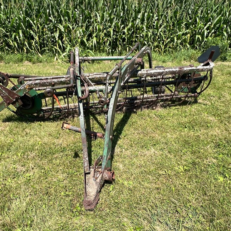 #5693 • Oliver Side Rake