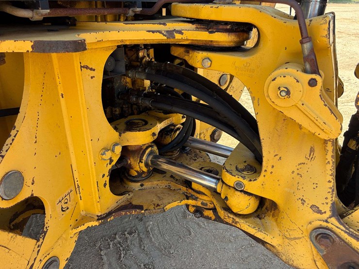 deere-310e-image-35
