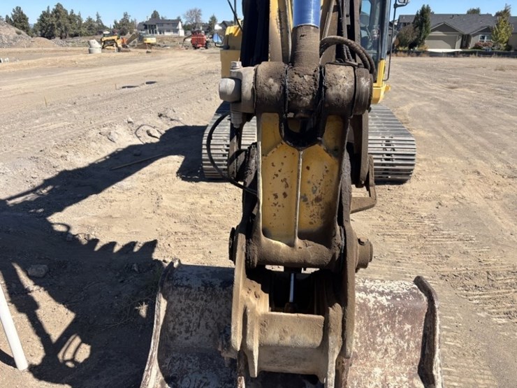 2013-komatsu-pc228us-lc-8-image-25