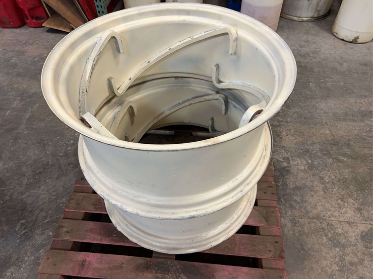 (2)-spin-out-rims-image-1