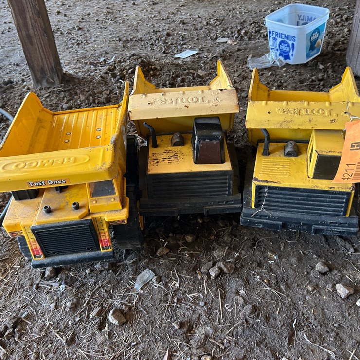 #6277 • (3) Toy Dump Trucks