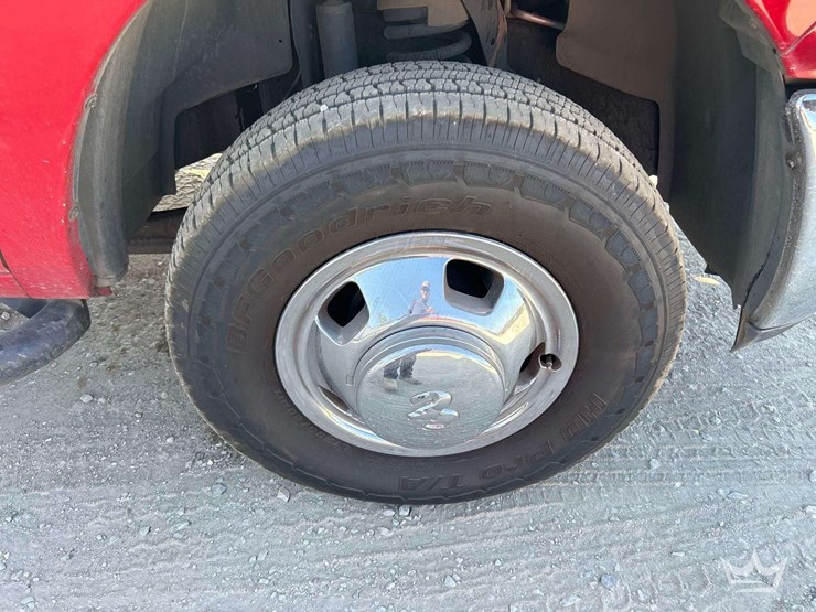 2018-dodge-3500-image-42