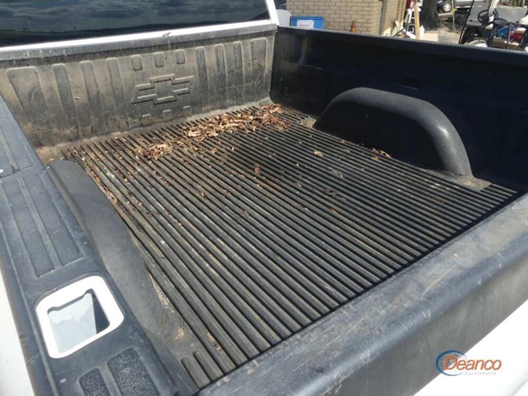 2006-chevrolet-2500hd-image-4