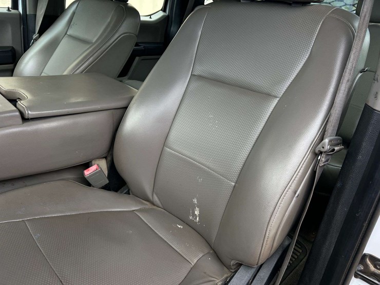 2019-ford-f450-image-31