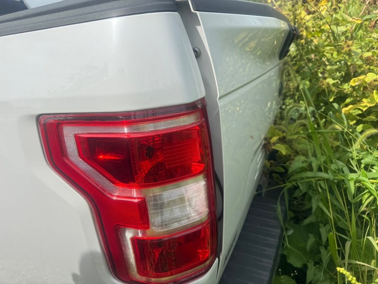 2019-ford-f150-xlt-image-30