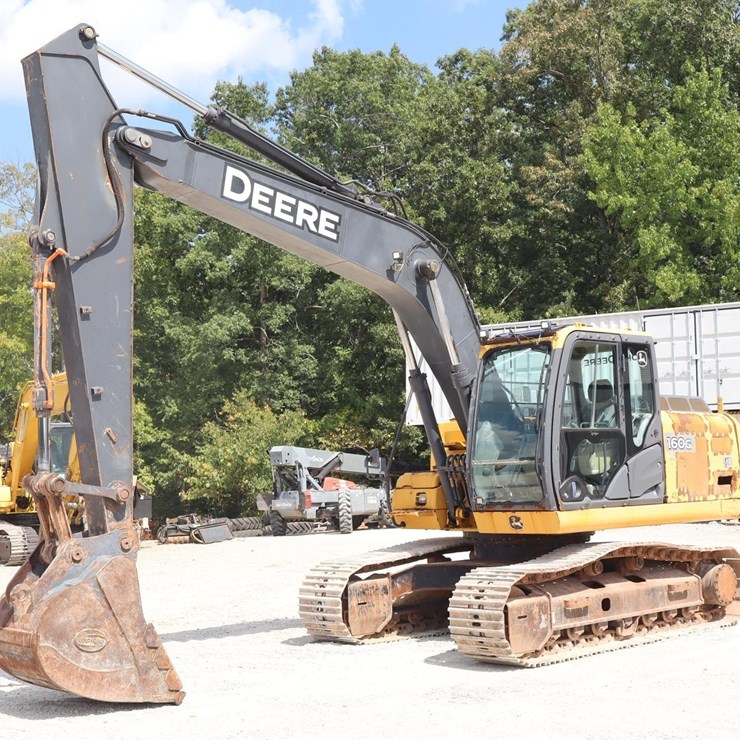 2014 DEERE 160G LC