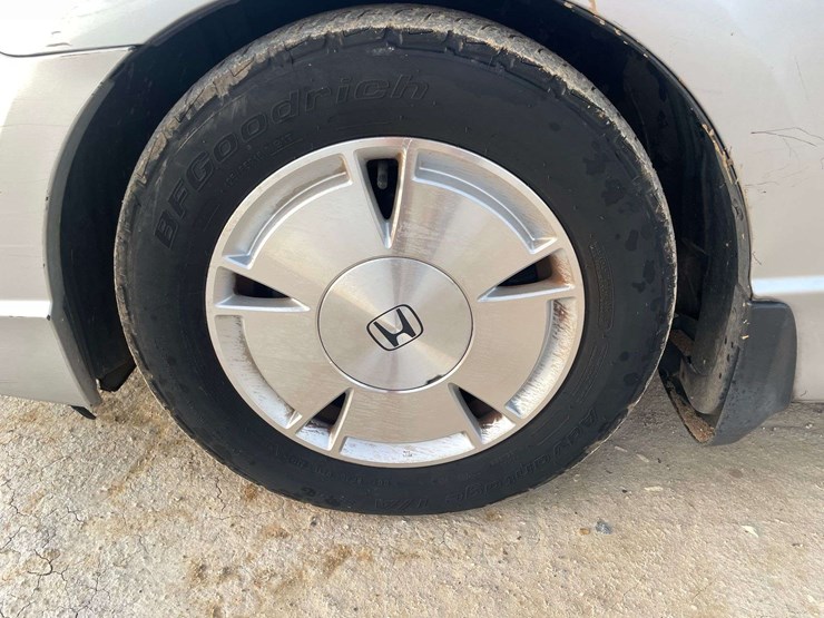 2007-honda-civic-hybrid-4-door-sedan-(108,750-miles)-image-19
