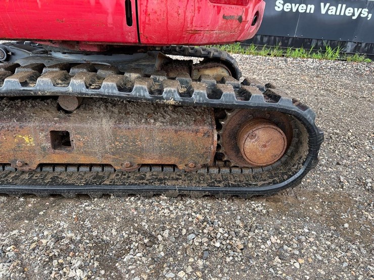 2009-takeuchi-tb138fr-image-18