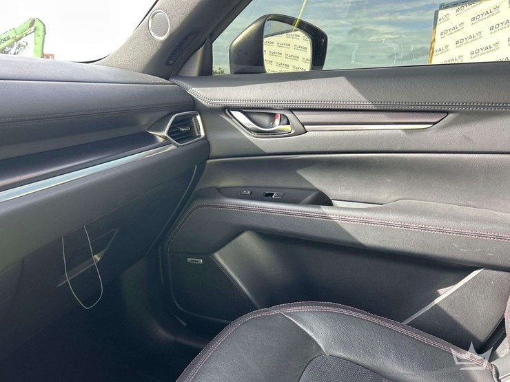 2022-mazda-cx5-image-17