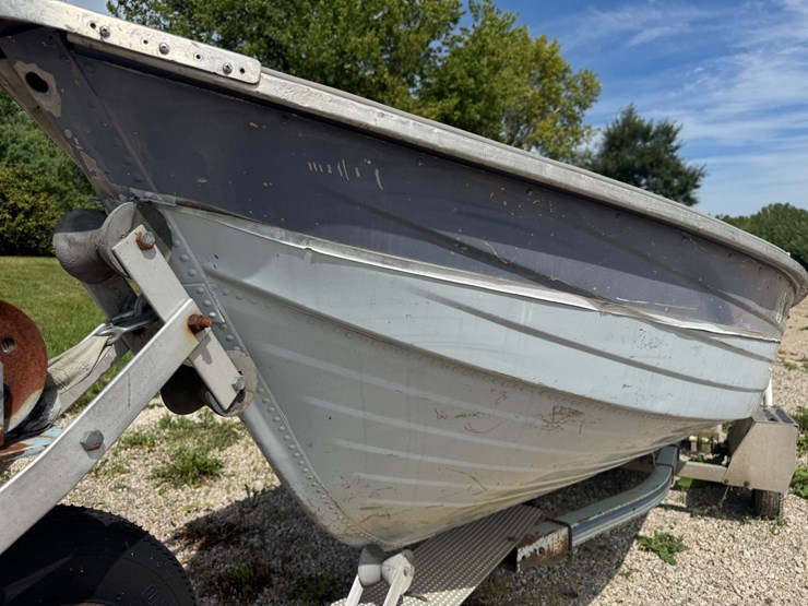 #10510-•-mirrocraft-16’-boat-(no-title)-(located-in-rosendale-wi)-image-8