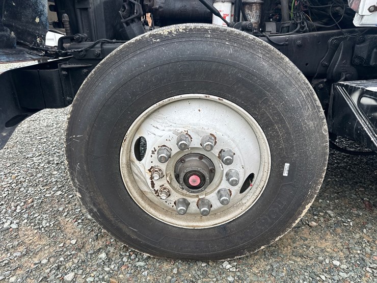 #61467-•-1991-mack-rd360s-day-cab-truck-tractor-image-77