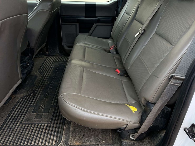 2019-ford-f450-image-35