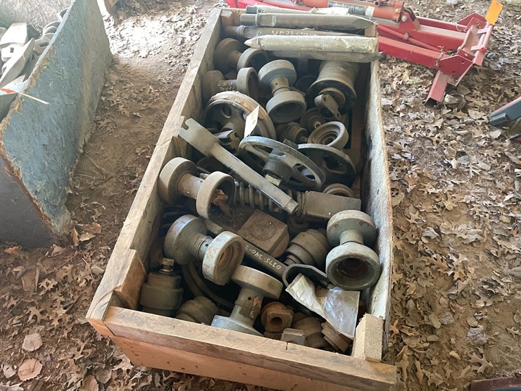 #1660-•-undercarriage-components-for-dozer-or-excavator-image-1