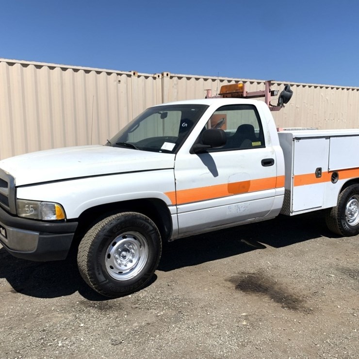2002 Dodge Ram L-Series Service Truck,