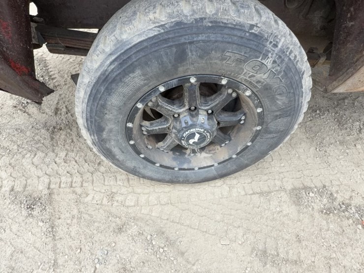 2007-chevrolet-silverado-2500-image-14