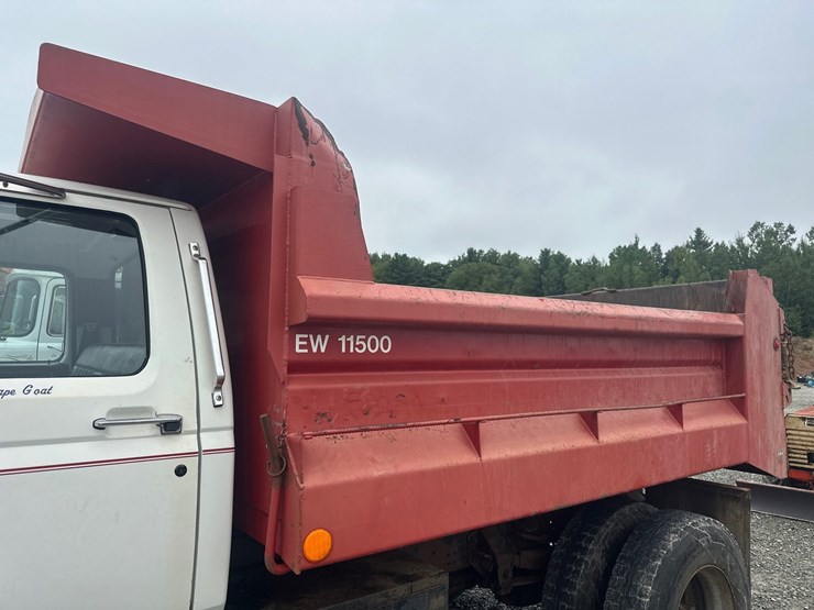 #61462-•-1995-ford-f-series-single-axle-dump-truck-image-18