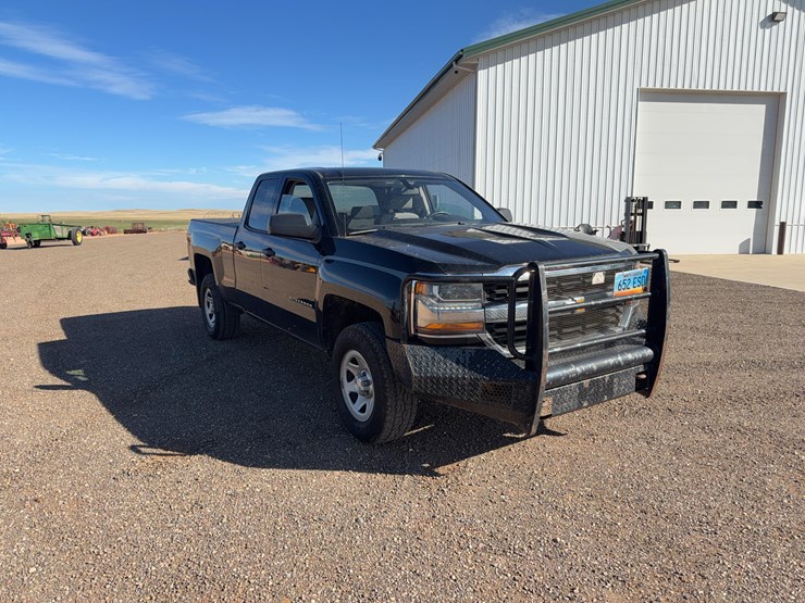 2019-chevrolet-silverado-1500-image-3