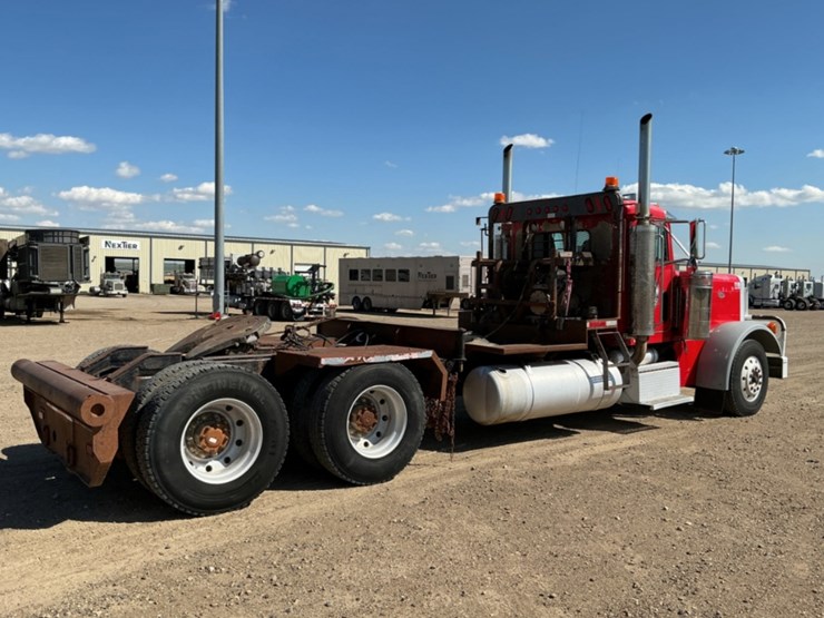 1996-peterbilt-379-image-5