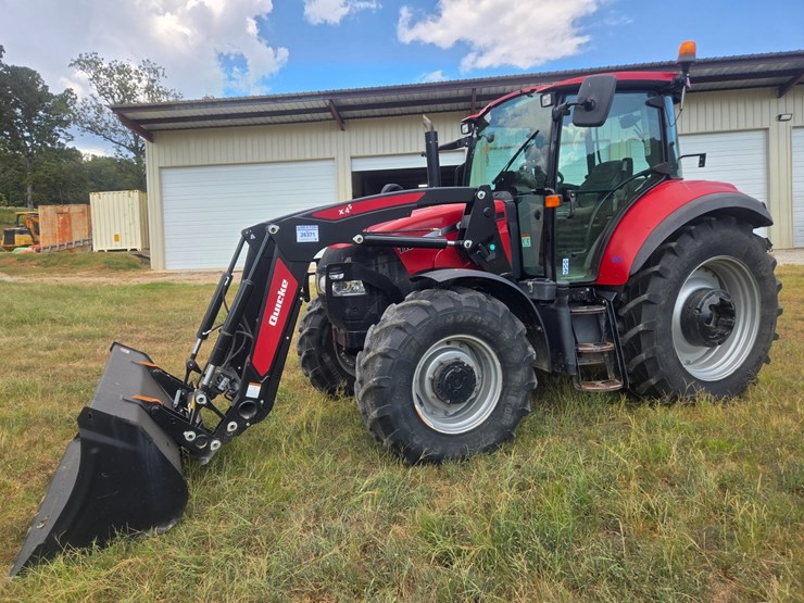 #26371-•-case-farmall-115u-tractor-image-3