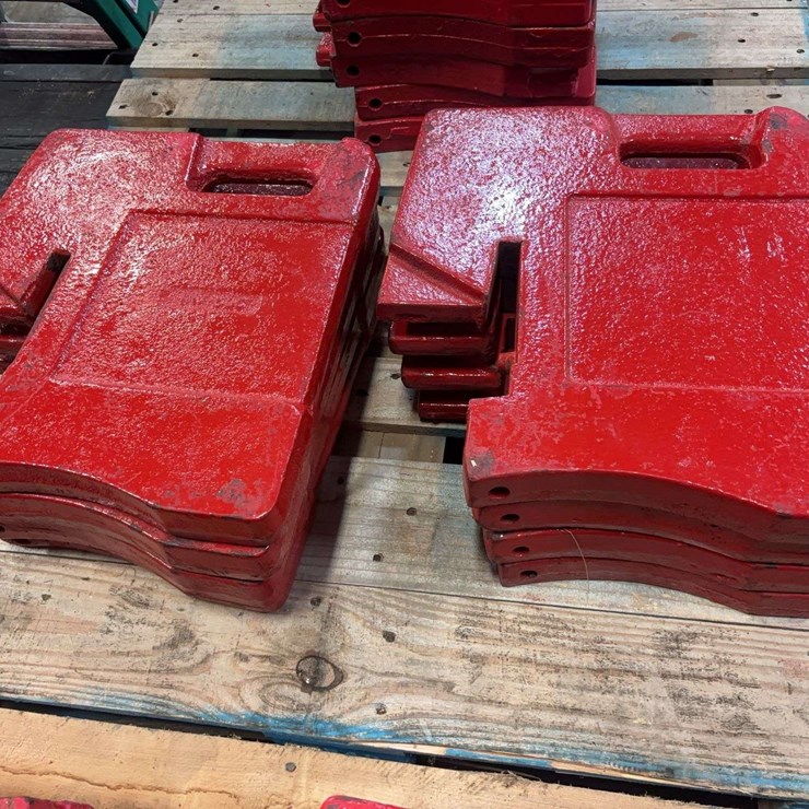 (8) Aftermarket 100lbs. International HarvesterSuitcase Weights