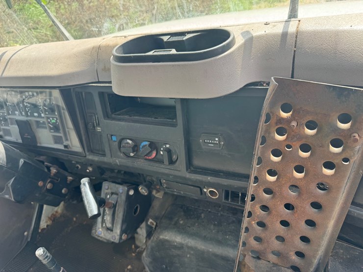 1998-international-4900-image-50