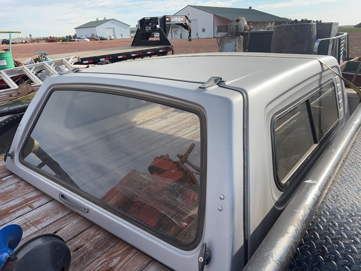 fiberglass-topper-image-3