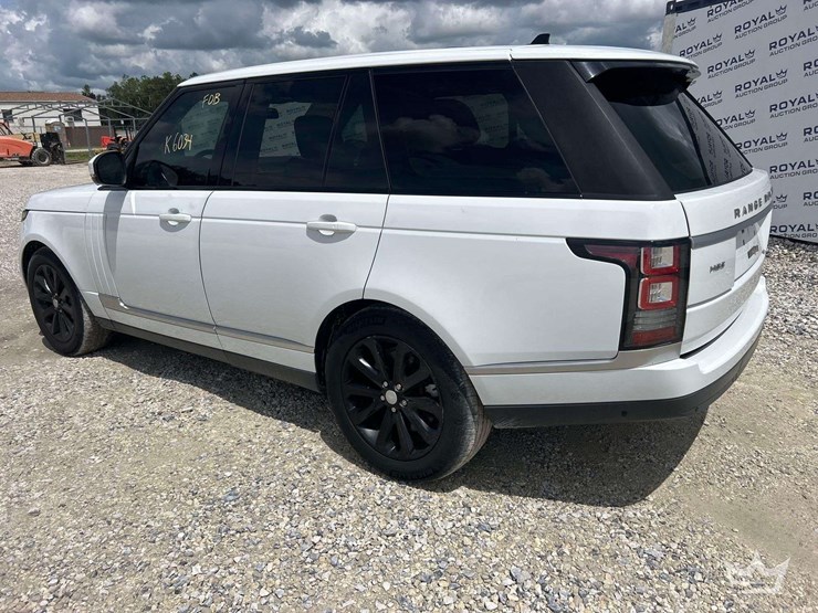 2016-land-rover-range-rover-image-4