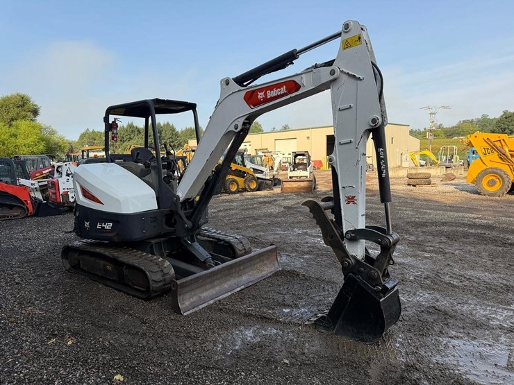 2020-bobcat-e42-image-6