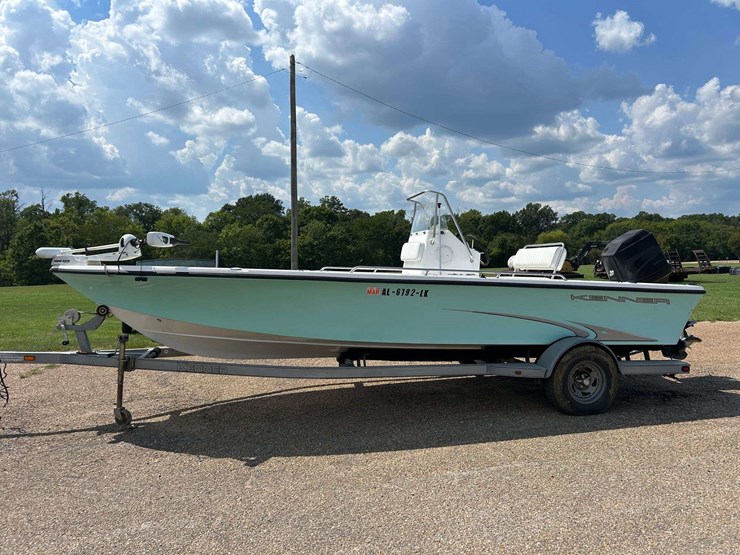 2005-kenner-v2102-cc-bay-boat-w/-mercury-125-hp-&-trailer-image-2