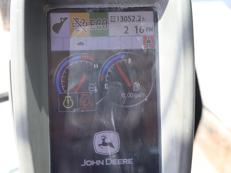 2014-deere-160g-lc-image-13