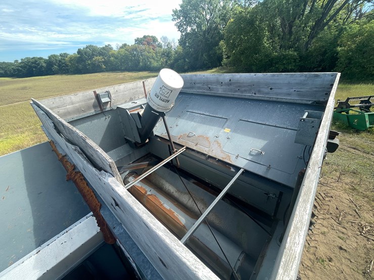 gleaner-r40-image-43