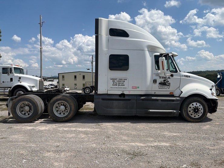 2014-international-prostar-image-12